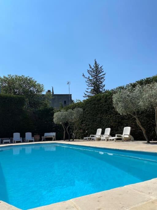 T2 Avec Jardin Et Piscine Privee Appartement Velaux Buitenkant foto